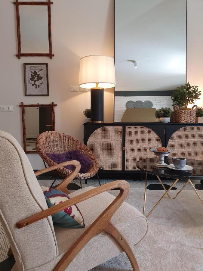 The Mirror Guesthouse - Terme Meran Zewnętrze zdjęcie