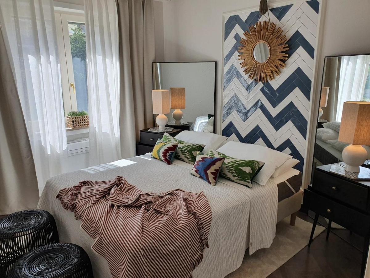 The Mirror Guesthouse - Terme Meran Zewnętrze zdjęcie